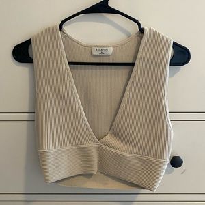 Aritzia Stretchy Crop Top